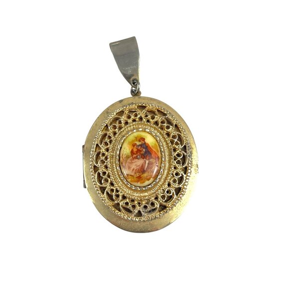 Vintage Oval Gold-Tone Filigree Locket Pendant With Romantic Scene & Silver Bail - Picture 1 of 6